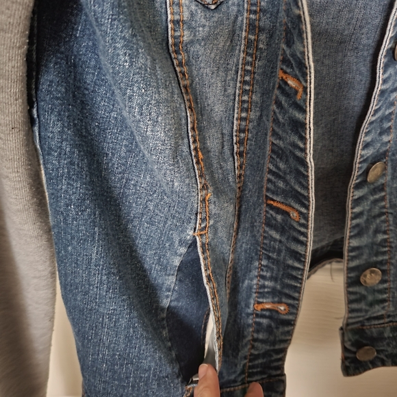 Jean and gray sleeve jacket size Medium - Picture 14 of 15